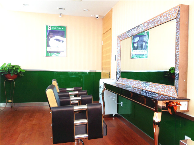 李清照眼中的濟南哪里有賣假發(fā)的？