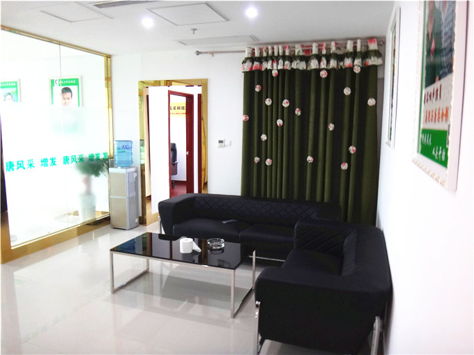 南寧最好的織發(fā)店在哪？脫發(fā)用織發(fā)可以救嗎？