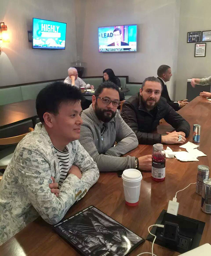 唐風(fēng)采創(chuàng)始人 唐風(fēng)采創(chuàng)始人-唐風(fēng)采總經(jīng)理唐利民先生與OMC主席合影