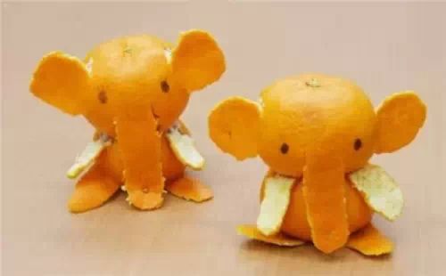 5款純天然護(hù)發(fā)素 很簡單就能自制喲