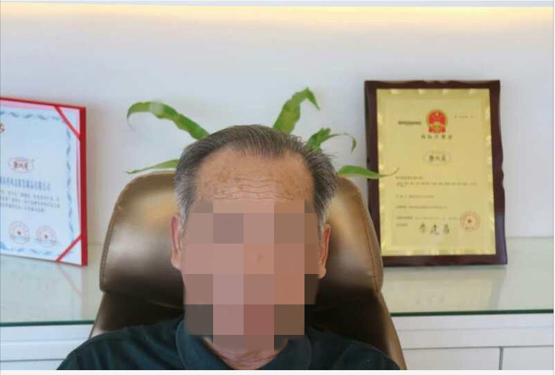 “大爺”秒變“萌叔”？唐風采假發(fā)為您保守年齡的秘密！