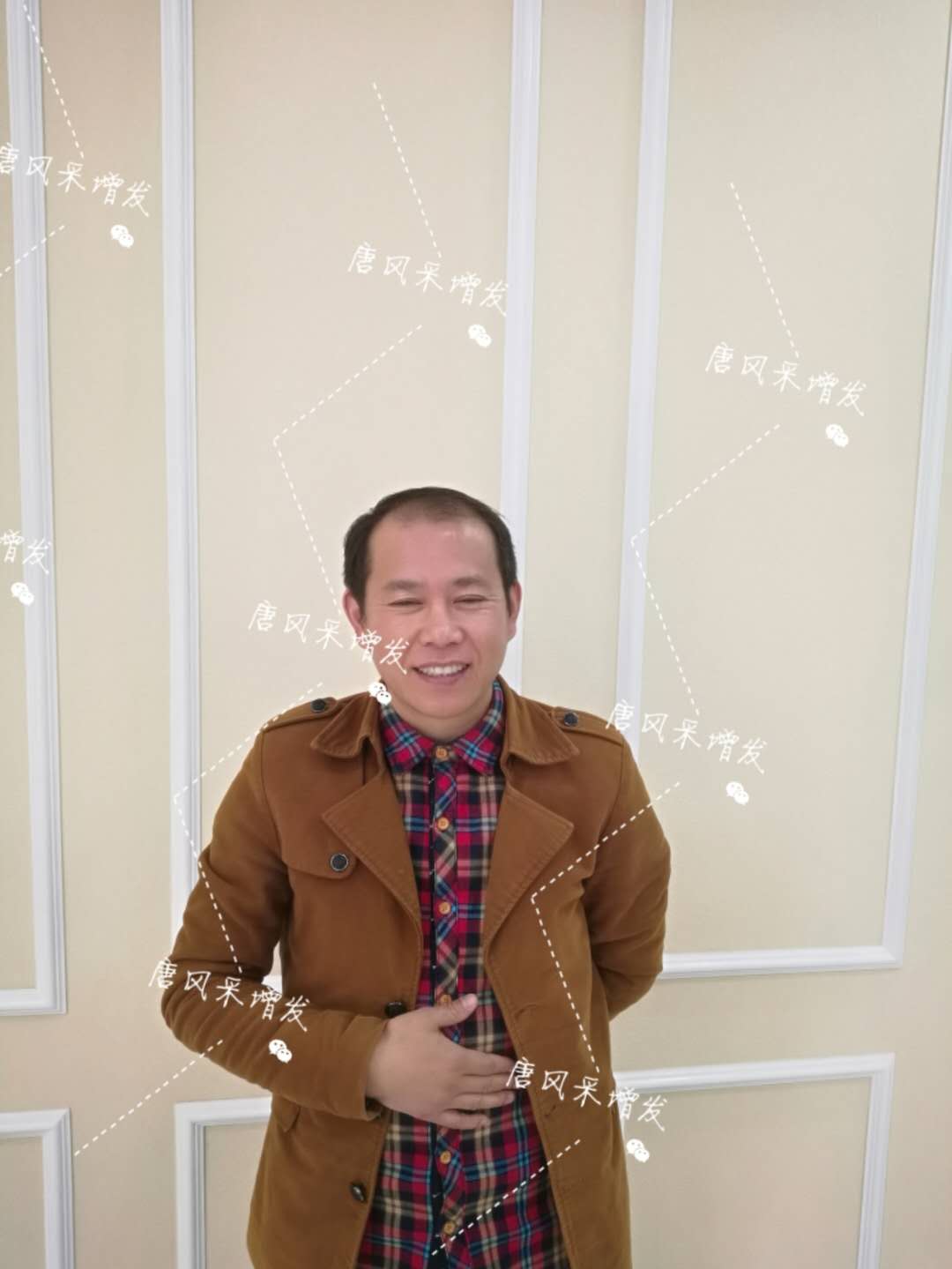 這人在唐風(fēng)采假發(fā)后，讓人大吃一驚