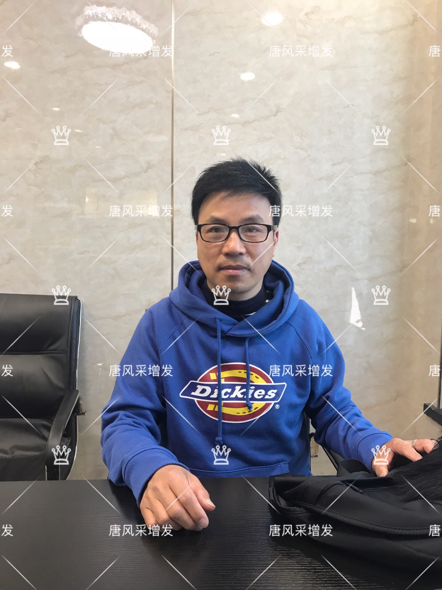 不比不知道，一比嚇一跳，快過(guò)來(lái)看看哥在唐風(fēng)采做的頭發(fā)