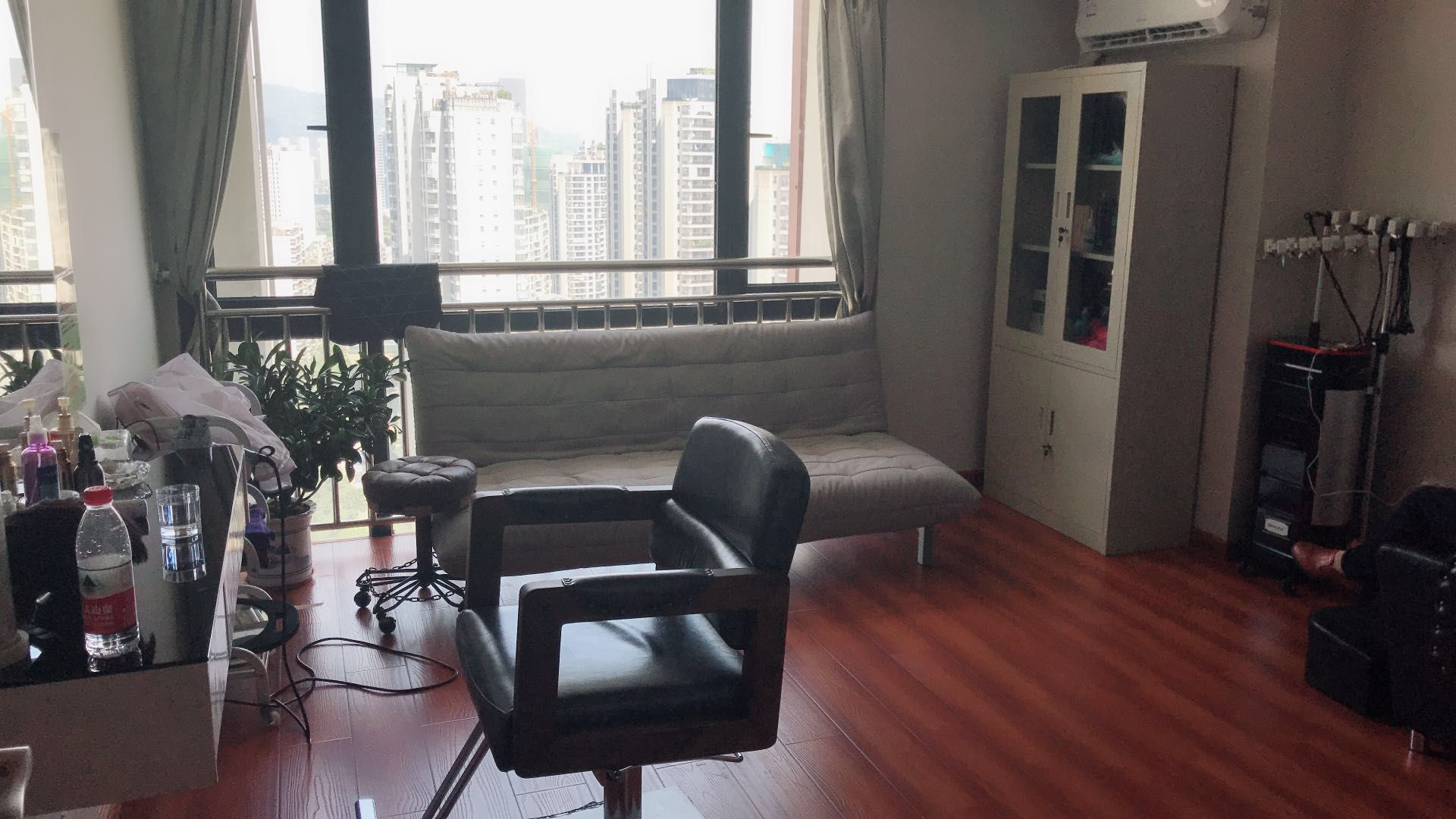 高大上！唐風(fēng)采福州店裝修升級(jí)換新容，歡迎新老客戶惠顧~