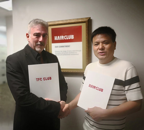 71歲鄭少秋不老男神帥了一輩子！唐風(fēng)采我們這里也有一位！