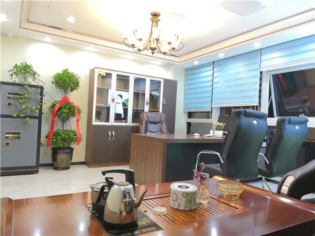 唐風采烏魯木齊店辦公室