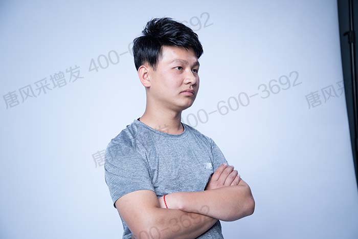 純手工真人發(fā)套的價(jià)格 \