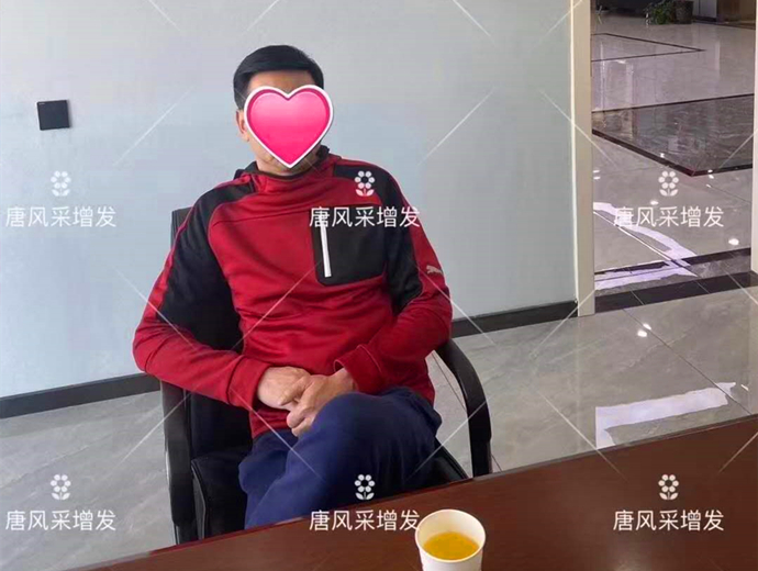 男士潮流假發(fā) \